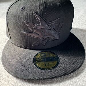 NWT San Jose Sharks Black 59FIFTY Fitted Cap